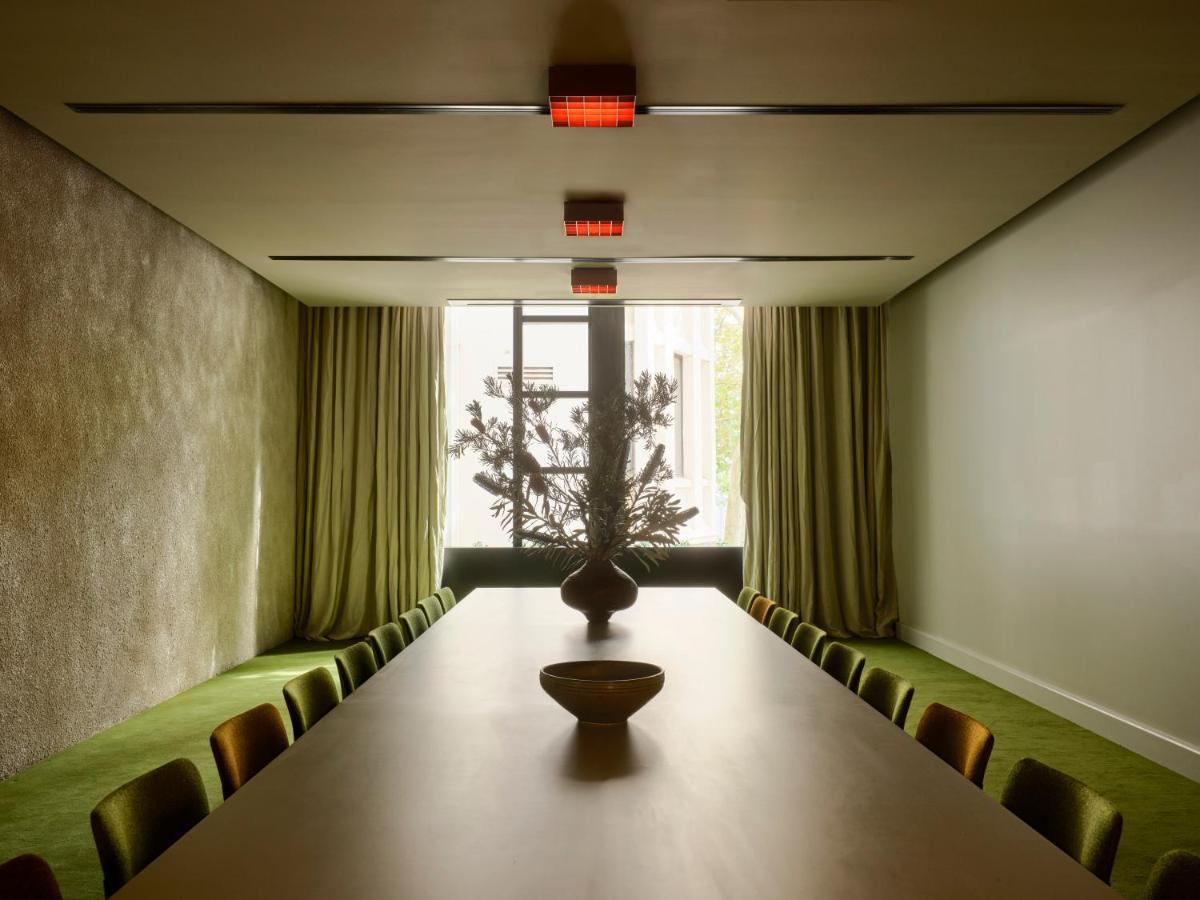 Ace Hotel Sydney Exterior photo The boardroom
